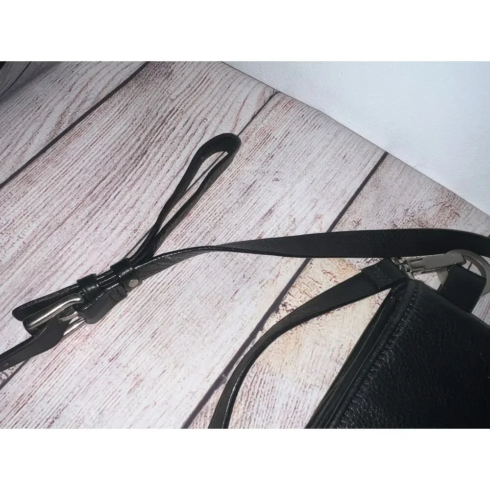 Kenneth Cole Vintage Crossbody Bag Black Leather Pocket Organizer Work Career